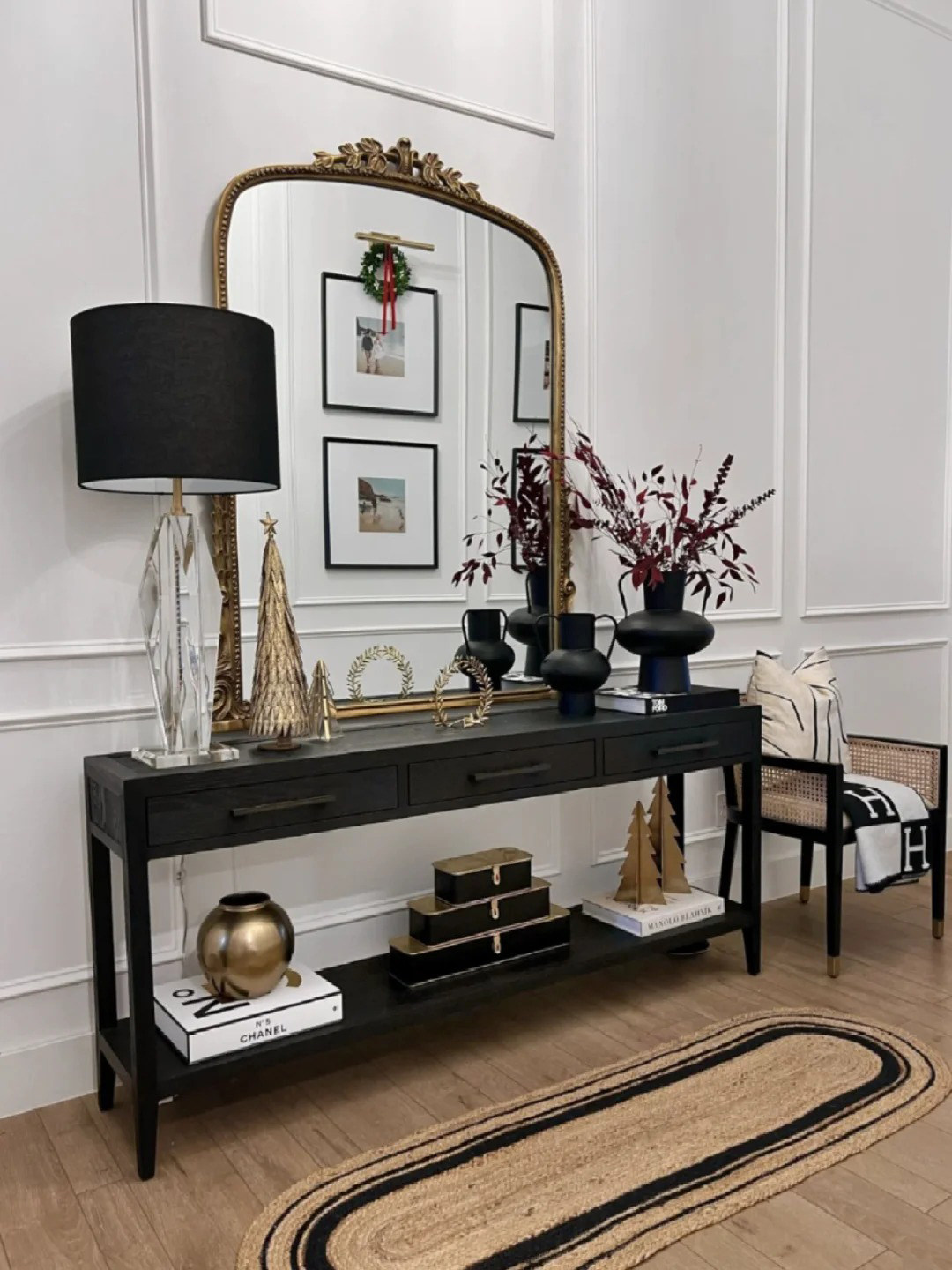 American-Style Solid Wood Console Table — product image 4
