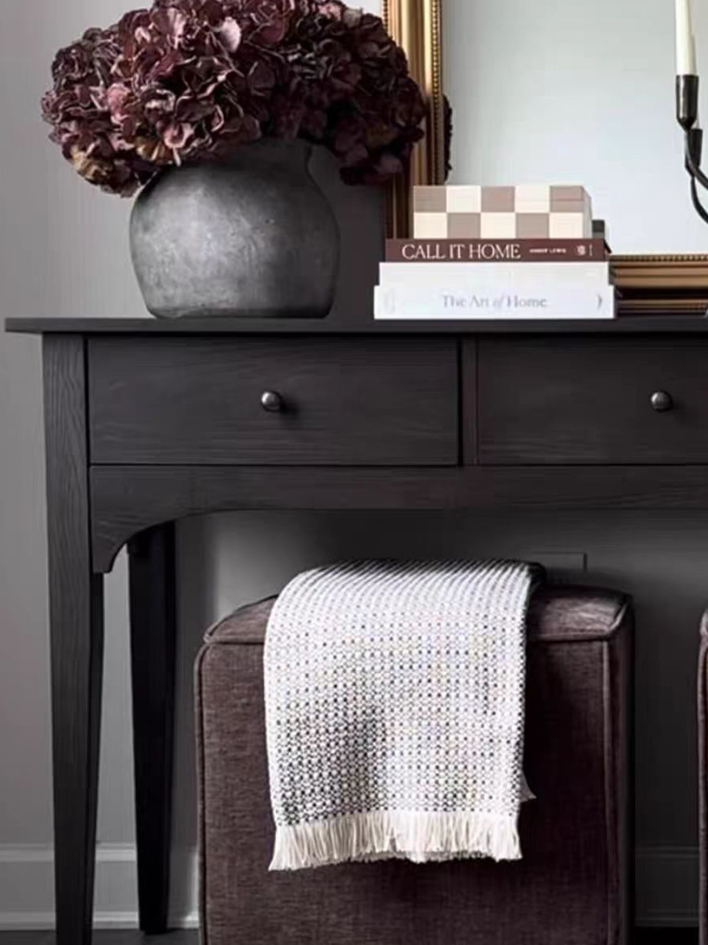 American-Style Oak Hallway Cabinet — product image 3