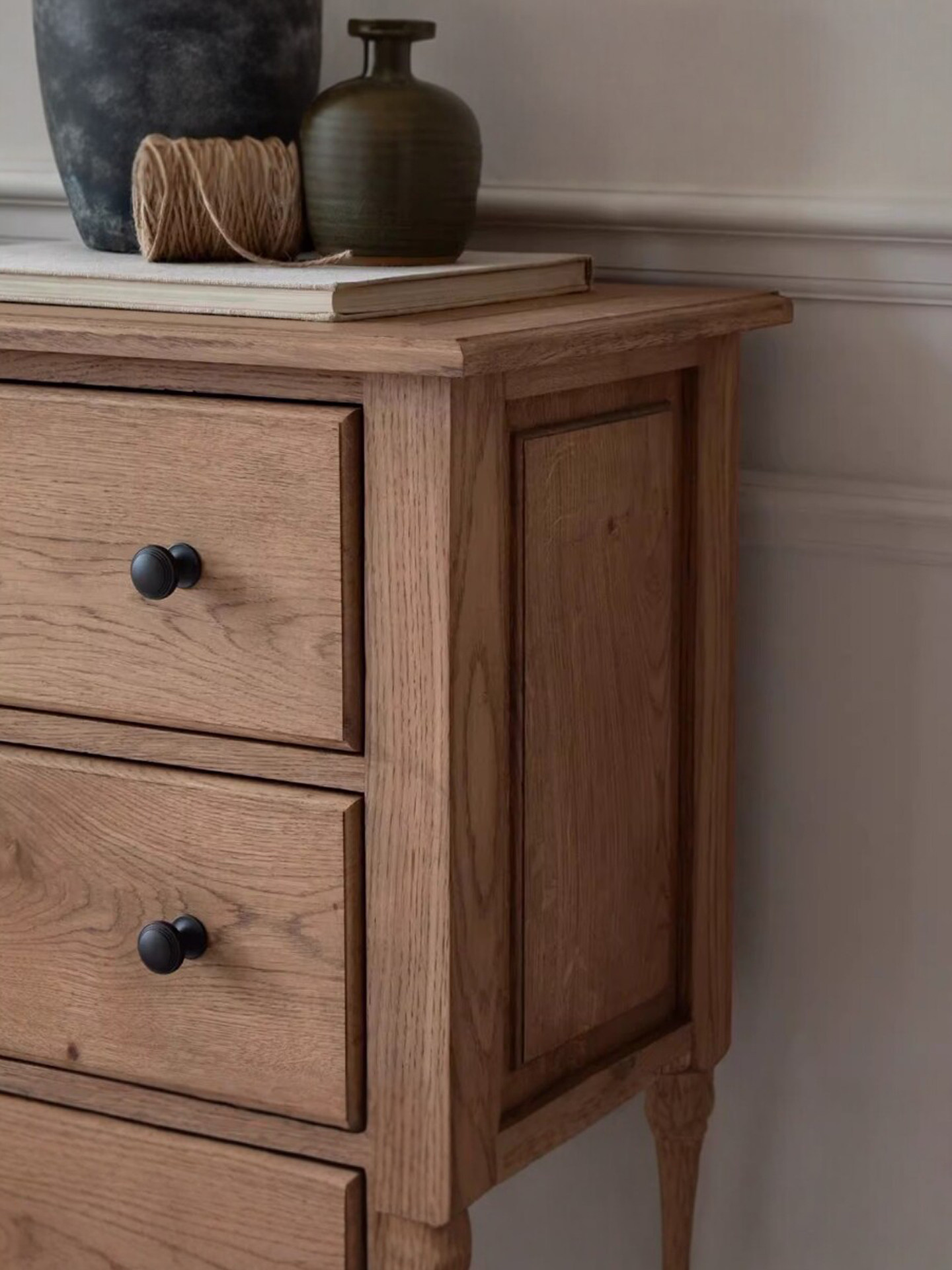 American-Style Solid Wood Storage Hallway Cabinet — product image 3